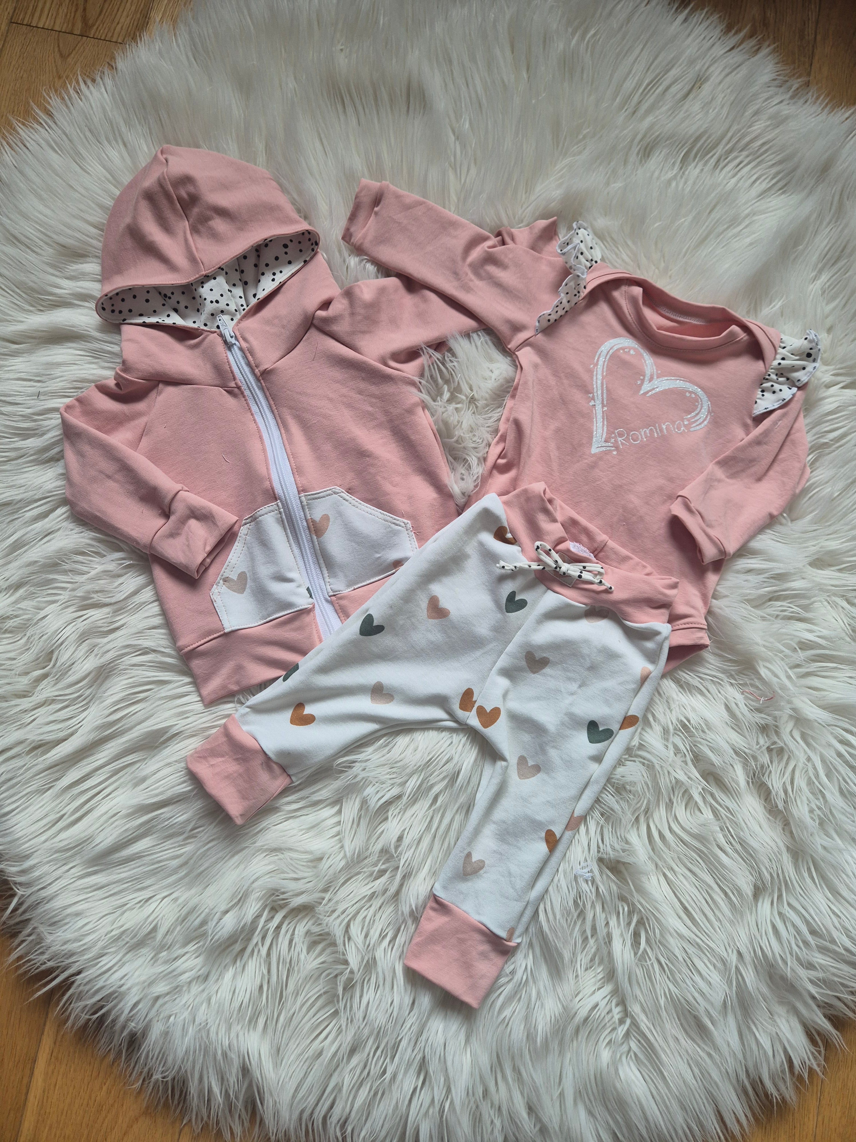 Kompletek za dojenčke srčki